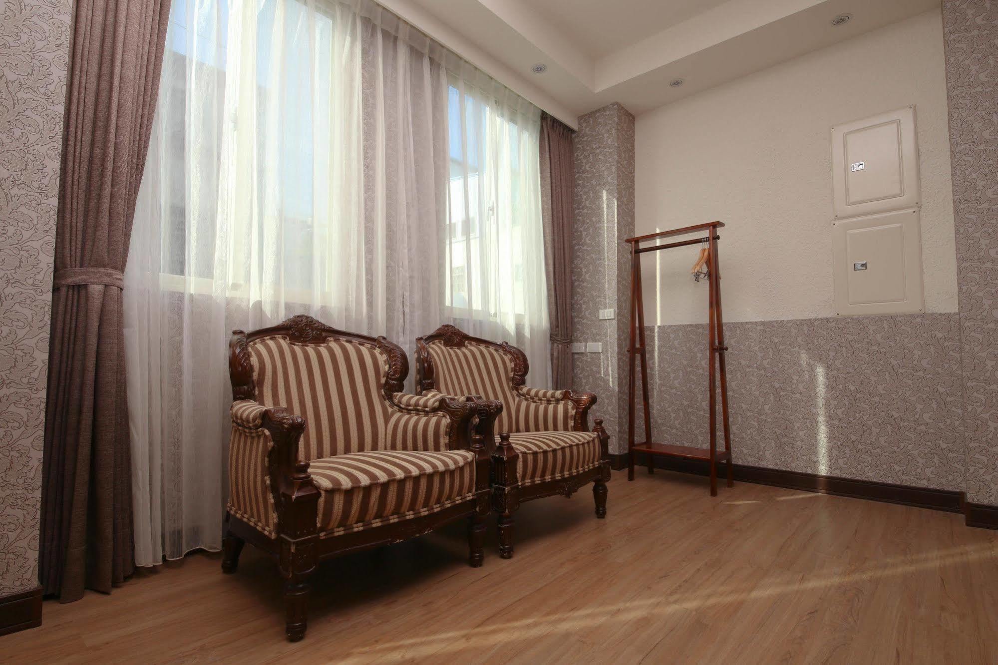 Finders Hotel Hualien Wen Hua Ngoại thất bức ảnh